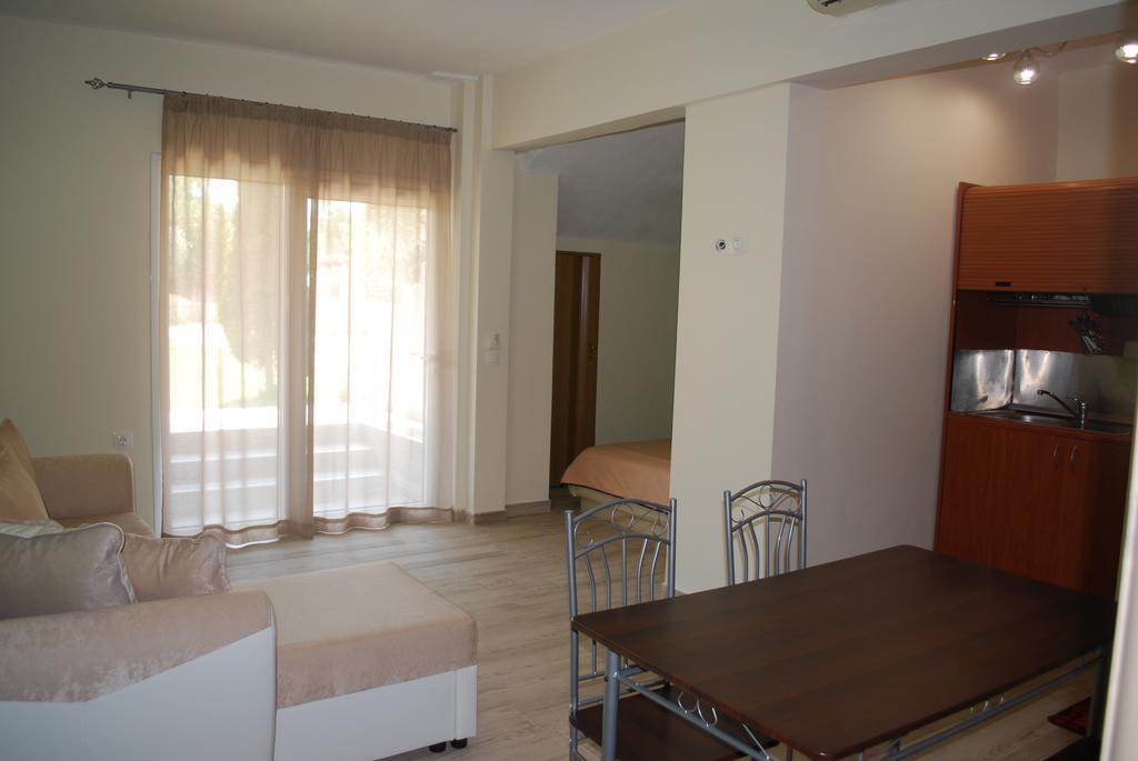 Family House Emerald Limenaria  Ngoại thất bức ảnh